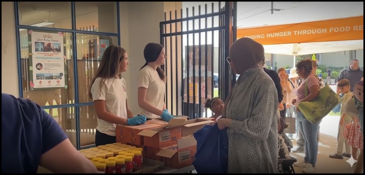 Sydney & Ava: How Two Teens Took a School Off a School Pantry Waitlist